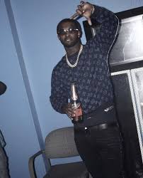 Tons of awesome king von aesthetic wallpapers to download for free. 240 Pop Smoke Ideas In 2021 Smoke Wallpaper Pop Rappers