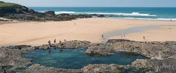 Treyarnon Bay A Short Drive From Padstow Cornwall We Have 14 Cornish Beach Houses To Rent Here Selfcatering Cornwall Beaches Tidal Pool Places In Cornwall