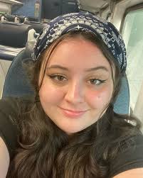 My 5 daily habits to a good mental health -Ana Monreal 1. Early morning  routine 2. Workout 1 hr daily 3. Pray