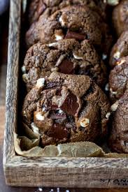 Hot Chocolate Cookies I Heart Eating Recipe In 2020 Hot Chocolate Cookies Hot Chocolate Cookie Recipes Chocolate Cookie Recipes