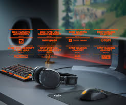 By connecting to your computer or device via usb, the headset receives power and can transmit a signal both ways. Arctis 7 Best Wireless Gaming Headset Steelseries