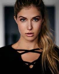 Victoria Mcknight's Instagram, Twitter & Facebook