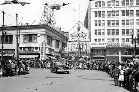 Museum Of History Celebrates History Of Movie Theaters In El Paso El Paso Herald Post El Paso Movie Theater Texas Travel The ep debuted at number eight on the billboard 200. pinterest