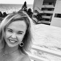 Jen Mcdaniel's Instagram, Twitter & Facebook