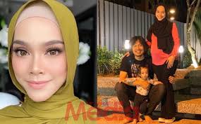 People who liked sari yanti's feet, also liked Di Usia Perkahwinan Yang Ke 3 Kami Sedang Tunggu Kehadiran Ahli Baru Sari Yanti Umum Hamil 6 Bulan Media Hiburan