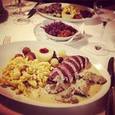 Weils Was Schones Zu Feiern Gab War Ich Gestern Im Roessli Wuerenlos Zum Abendessen Und Das Essen War Fantastisch So Fantastisch D Essen Abendessen Feiern