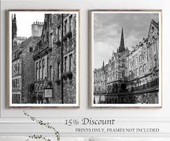 Black And White Photography Prints Edinburgh Black And White Photography Print Edinburgh Print Set Of Two Edinburgh Architecture Wall De In 2020 Italian Wall Art Florence Photography White Photography