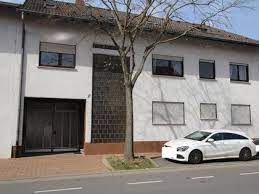 Guests benefit from free wifi and private parking available on site. Hauser In Hockenheim Immobilienscout24