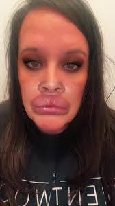 Kara Riggs (@darkriggs)