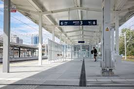 Polregio wygrało przetarg na pięcioletnią obsługę połączeń kolejowych na. Rzeszow Glowny Ze 140 Metrowym Przejsciem Podziemnym Biznes I Styl