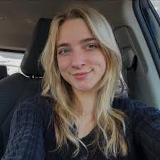 Link really needs to quit oversleeping 😴 By Julia Lepetit