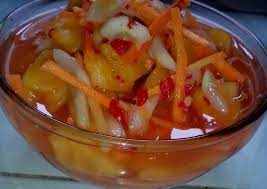 Pastinya acar ini juga bisa menghilangkan aroma amis pada sate. Resep Asinan Gohu Acar Nanas Wortel Ketimun Kiriman Dari Erin Erni Lindawati