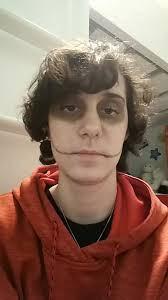 should I do cosplay tiktoks? and a face reveal.