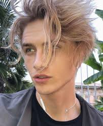 Oliver Wiksäter : r/PrettyGuys