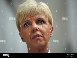 At the old bailey in london hi-res stock photography and images