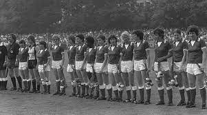 Последние твиты от ol foot feminin (@olfootfeminin). L Evolution Du Football Feminin En Allemagne Piedscarres Feminin