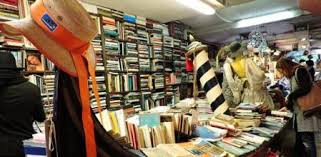Cientos De Libros Perdidos En La Libreria Veneciana Acqua Alta