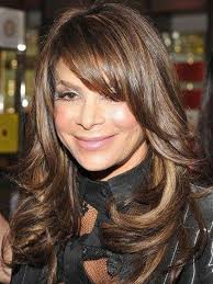 Taglio capelli scalati e lunghi con ciuffo laterale. Tagli Capelli Scalati Per La Primavera Estate 2015 Foto 21 Di 30 10elol