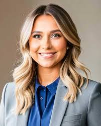 Lilly Winters's Instagram, Twitter & Facebook