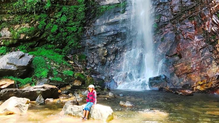 chhoie waterfall