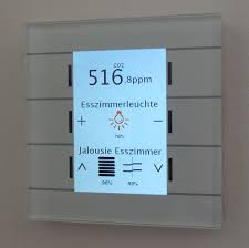 Neben der jalousiesteuerung können sie bei rollomeister.de natürlich auch über die art der montage und. 7 Knx Ideen Intelligente Haustechnik Intelligentes Haus Elektroinstallation
