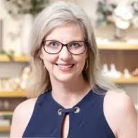 Dena Hebert's Instagram, Twitter & Facebook