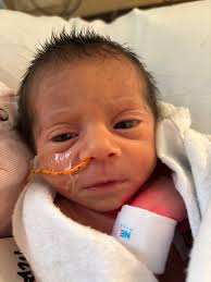 my preemie twin girls! 3 days old today. 🫶