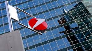 Die banken in ungarn fordern eine modifizierung der neuen bedingungen für die bankensteuer, die 200 milliarden forint (etwa 700 millionen euro) in die staatskasse spülen sollen. Bank Austria Spart In Ungarn Kurier At