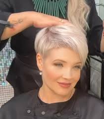 Beate Kuhn (kuhnbeate)