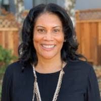 Tracy Bremmer's Instagram, Twitter & Facebook