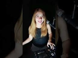 Dj Rere Monique R2m Terlalu Sadis Spesial Request Youtube Dj Monique Youtube Musik remix dj rere monique full bass. dj rere monique r2m terlalu sadis