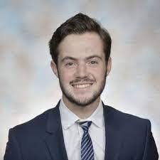 Elena Hopper's Instagram, Twitter & Facebook