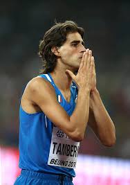 Gianmarco tamberi, medaglia d'oro nel salto in alto alle olimpiadi di tokyo, è nato a civitanova marche il 1º giugno 1992.soprannominato gimbo, è figlio dell'ex saltatore in alto e primatista italiano marco tamberi (finalista a mosca 1980), che è anche suo attuale allenatore. Gianmarco Tamberi Infortunio