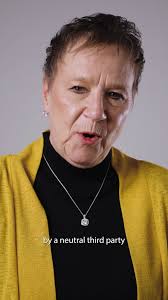 Here's exactly what to bring to your title closing so you don't forget a  thing! (Trust us—you'll want that driver's license 😅) 🎬 Watch and feel  ready!