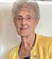 Helen Nault Obituary