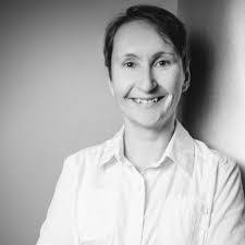 Jacqueline Pohl's Instagram, Twitter & Facebook