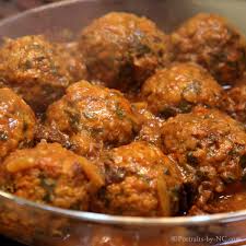 Kufteh Persian Meat Balls In 2020 Iranian Cuisine Persian Cuisine Iranian Recipes