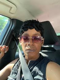 This is my mother Muriel Eileen Dorsey she was born December 12, 1956. Last  time I seen my mother I was 13 years old. It was the first and the last time