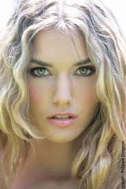 Provided to youtube by distrokidpretty face · alyciumpretty face℗ 1538774 records dkreleased on: Nadege Dabrowski Beautiful Women Beautiful Eyes Pretty Face Beauty Face