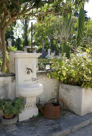 belle fontaine murale de petite taille de confection artisanale fontaine de jardin en pierre fontaine murale fontaine de jardin pierre