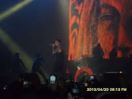 J balvin hairstyle intro music :valence infinitemusic track : J Balvin S New Haircut Updated May 2021