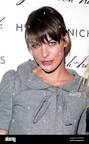 Jovovich hawk hi-res stock photography and images