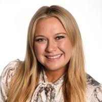 Janine Piazza's Instagram, Twitter & Facebook