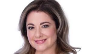 Stephanie Mower's Instagram, Twitter & Facebook