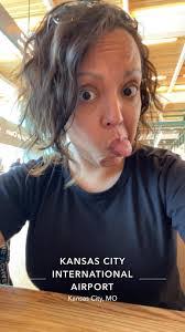 Sarah Gorrell's Instagram, Twitter & Facebook