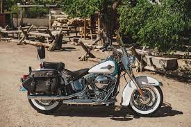 2017 Harley Davidson Heritage Softail Classic Buyer S Guide Specs Price