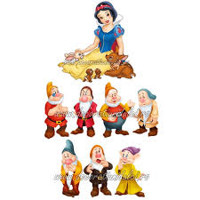 Avea in iatacul ei o oglinda fermecata careia ii cerea mereu sfatul 7. Imagini Cu Alba Ca Zapada Imobiliare Predeal