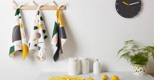 Entrá y conocé nuestras increíbles ofertas y promociones. Renueva Los Textiles De Tu Cocina Los Delantales Y Panos Mas Bonitos Y Al Mejor Precio