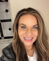 Debra Outlaw (@everygirlshairaffair) • Instagram photos and videos