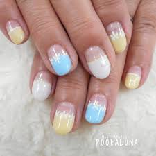 Pookaluna さんのネイルデザイン 夏色パステルカラーのフラワーフ